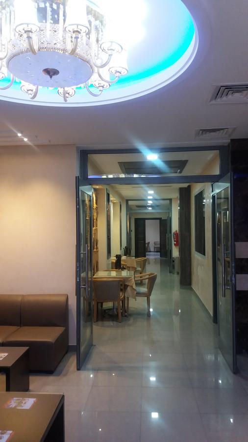 Hotel Matous Tunis Buitenkant foto